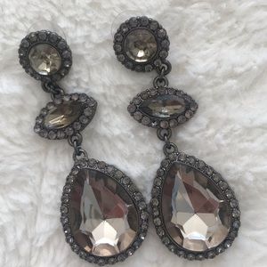 NWOT Bijoux Earrings